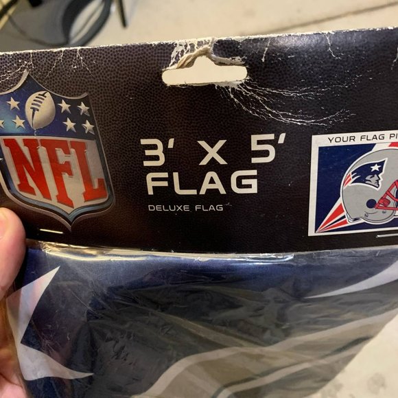 New England Patriots NFL Flag‎ Only 3'x5' Deluxe Flag Banner - Picture 3 of 4